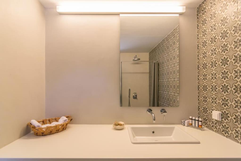 Gazia Guesthouse Milos Αδάμας Εξωτερικό φωτογραφία